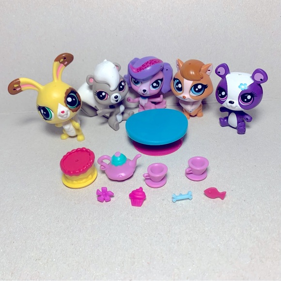 Littlest Pet Shop Multi Pack: Birthday Surprise - Picture 1 of 6